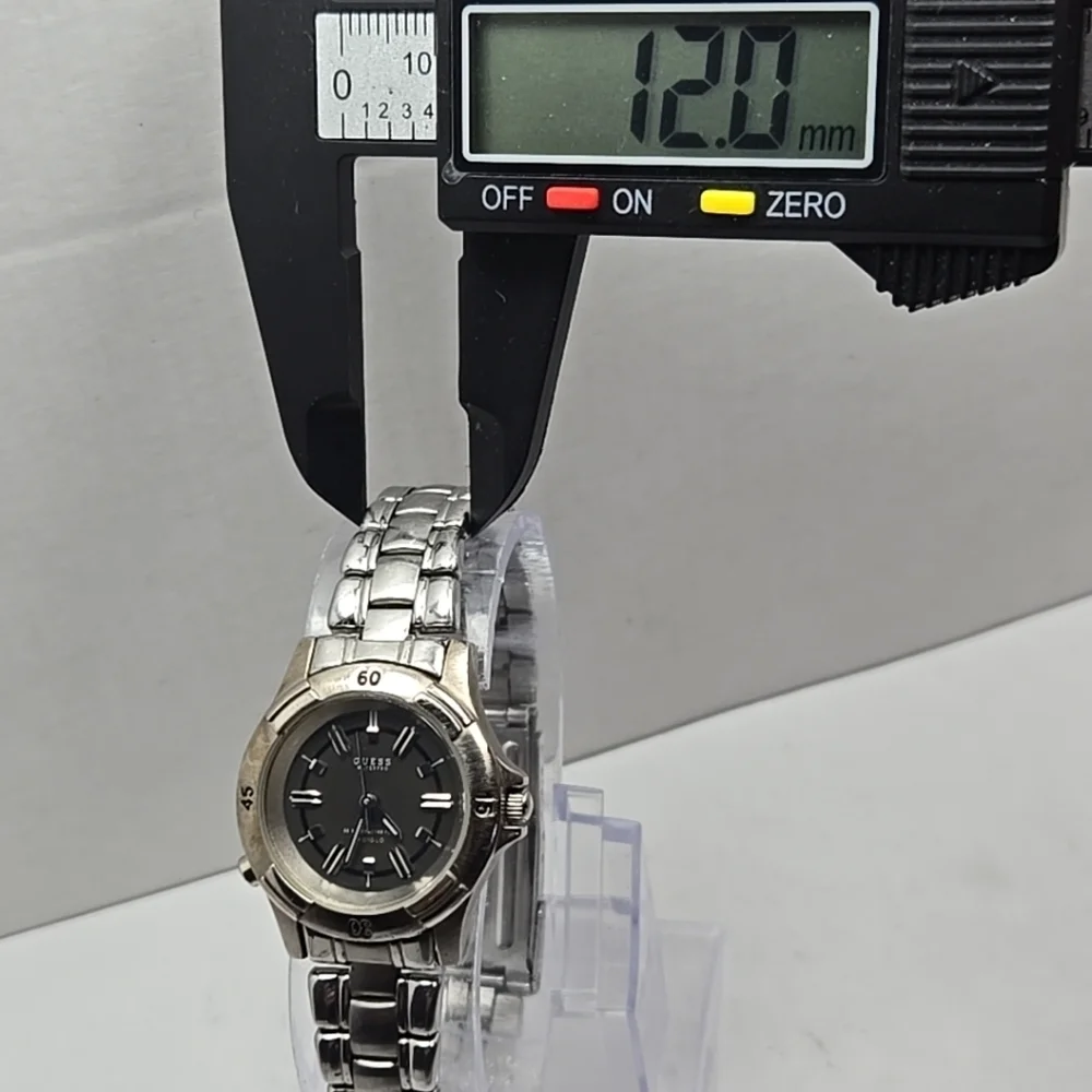 Womens Vintage Guess Waterpro Watch 29mm Silver Tone 50M New Battery